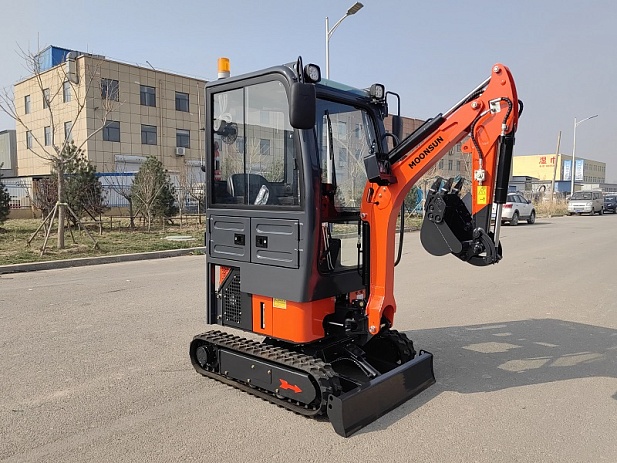 Гусеничный мини экскаватор MN12 